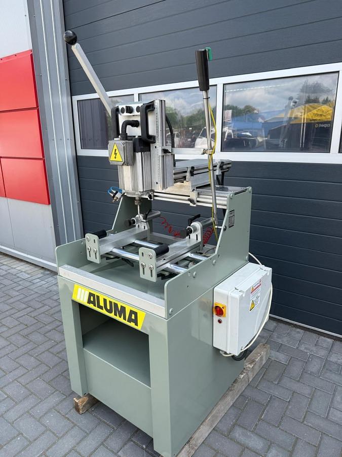 Used MILLING AND COPYING MACHINE ALUMA PANTO 100 YEAR 1998
