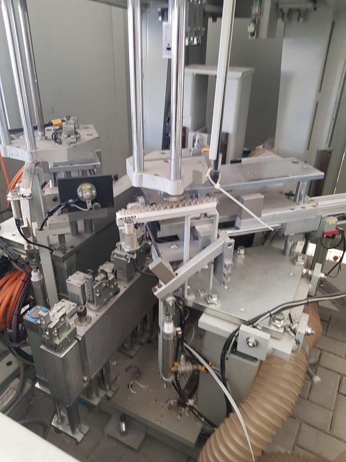 Used CNC URBAN CC SV 530 / 4B WITH TURNING STATION YEAR 2012