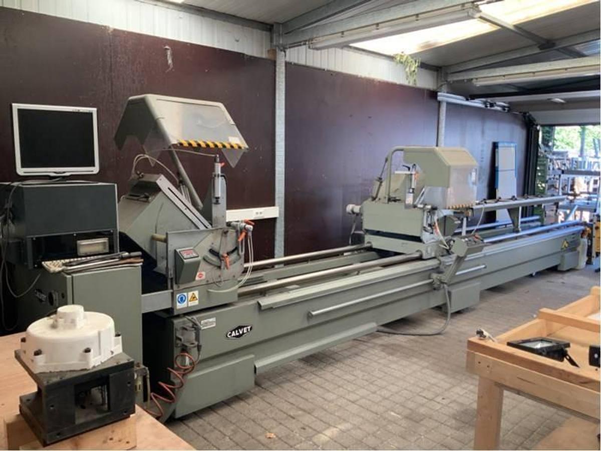 Used AUTOMATIC DOUBLE-HEADED SAW EMMEGI CLASSIC EXPO 500 67 TU/6