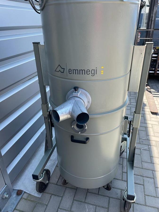 Used CHIP EXTRACTOR EMMEGI ASPIRATORE M 64, YEAR 2010
