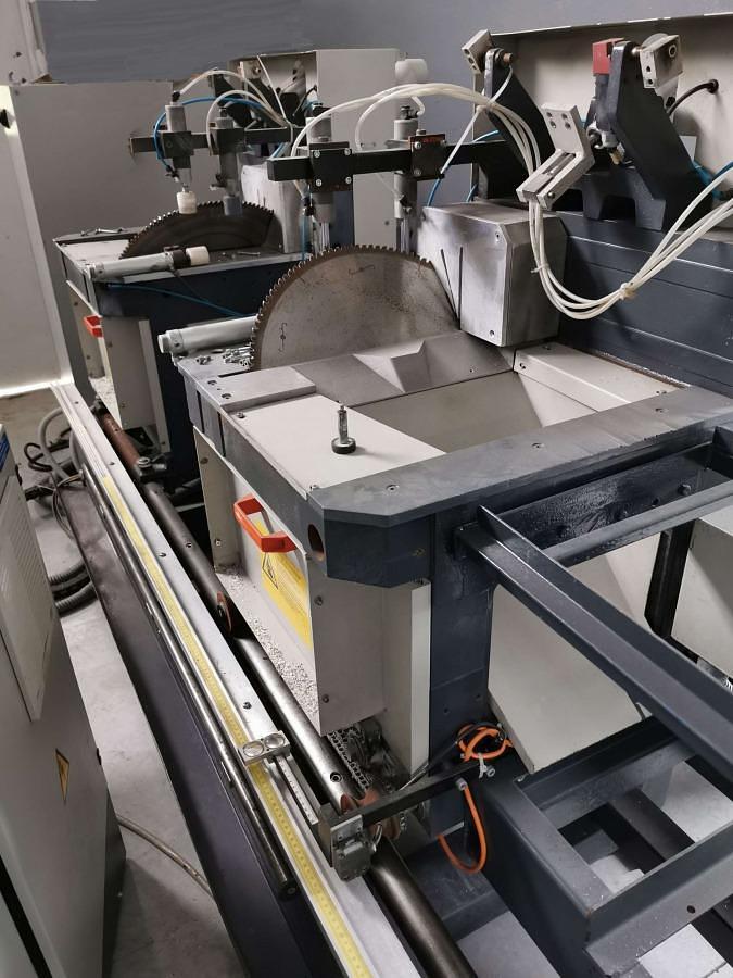 Used ELUMATEC DOUBLE-HEAD AUTOMATIC SAW DG 142 YEAR 2002