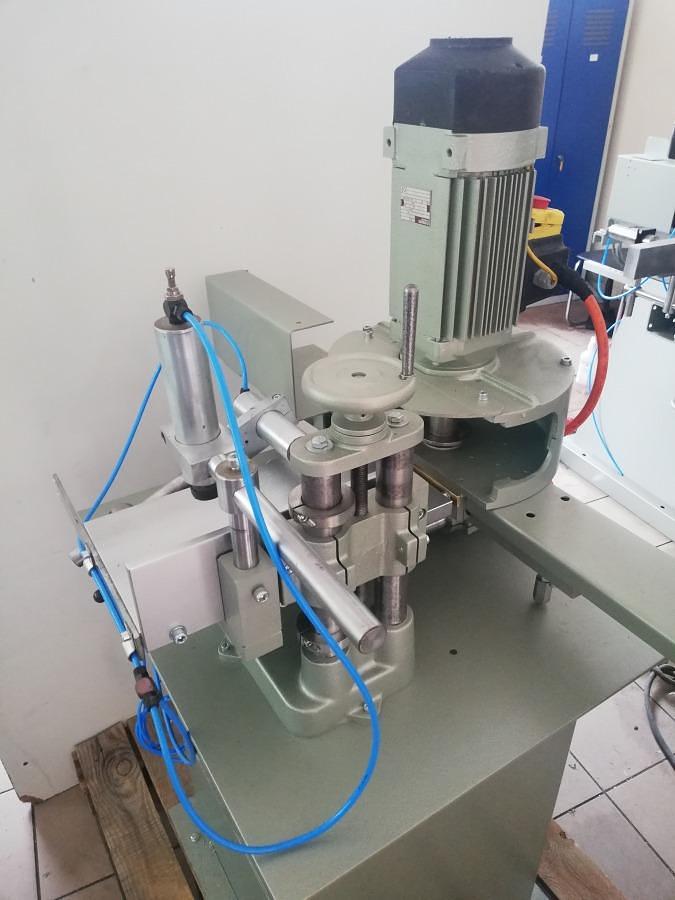 Used POLE MILLING MACHINE GRAULE AKF 4/250 YEAR 2000