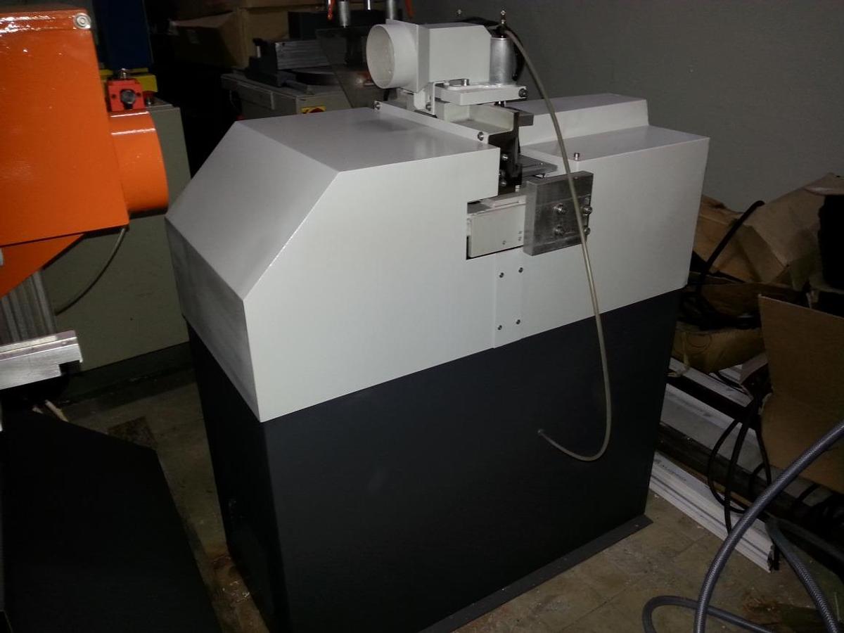 Used ELUMATEC GLAZING BEAD SAW GLS 192 YEAR 1997