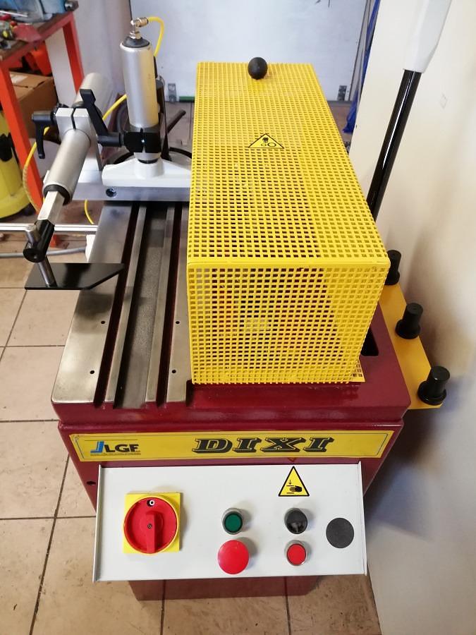 Used POST MILLING MACHINE LGF DIXI