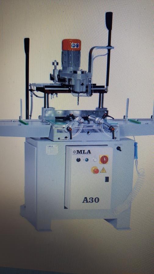 Used MILLING AND COPYING MACHINE MLA A 30 YEAR 1999