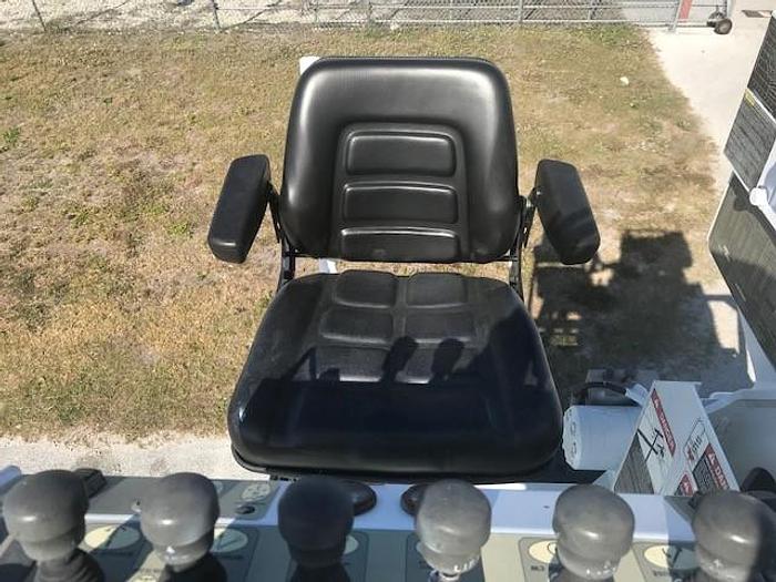 Used 2011 International 7300 4x4 DM47-TR Digger Derrick - C74251