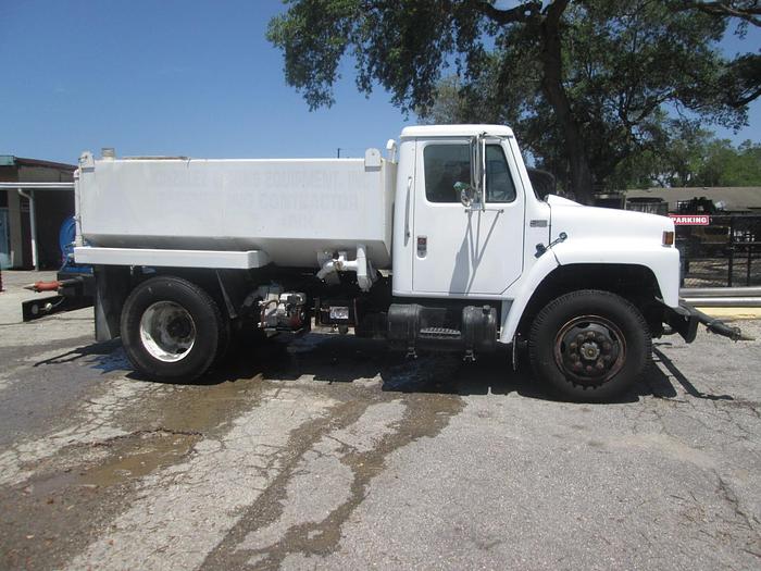 Used 1986 GMC S1700 Water Truck