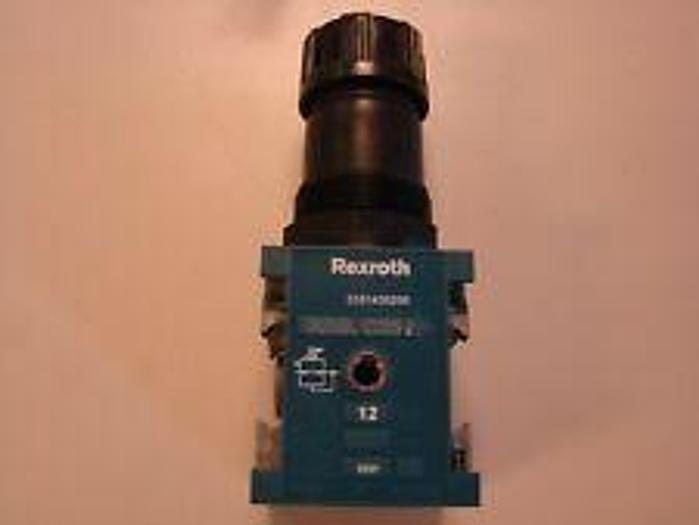 Used TOOL HOLDERS, WORK HOLDING, CHUCKS, MACHINE ACCESSORIES, ROBOT PARTS, WELDERS, SMALL MACHINES