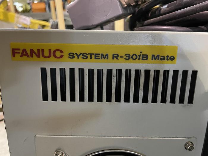Used 2017 FANUC FANUC LR MATE 200ID 6 AXIS ROBOT WITH 30iB MATE