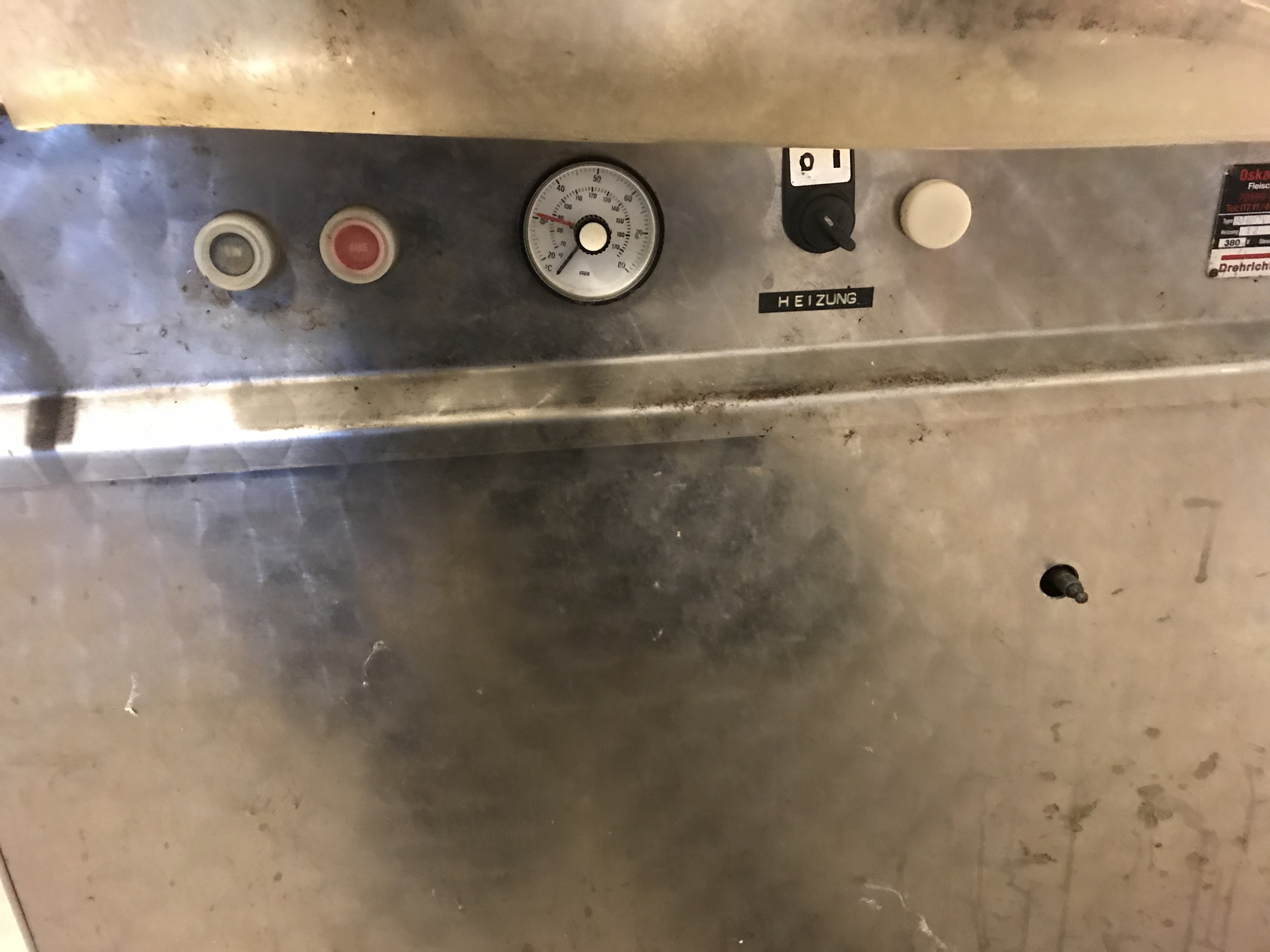 Begagnad Skåll och skrapmaskin Baumann 180cm