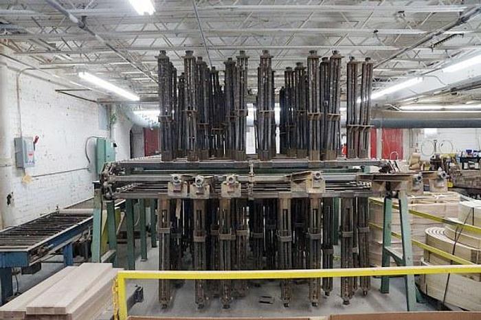Used DOUCET SRR-30-8.5-180-32, 8-1/2 FT, 30-SECTION CLAMP CARRIER