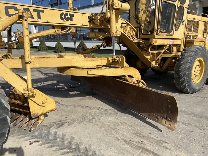Usato 1989 CATERPILLAR 120G