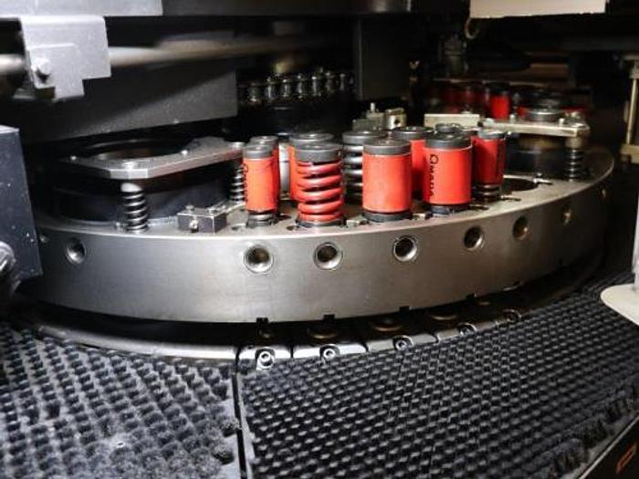 Used 2012 - 33 Ton / 4000 Watt Amada EMLK-3610