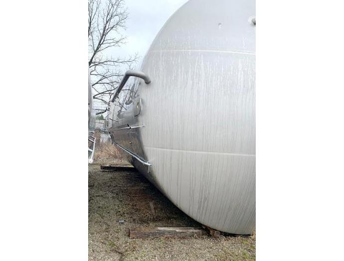 D'occasion USED 15,000 GALLON STAINLESS STEEL TANK WITH EPOXY LINING