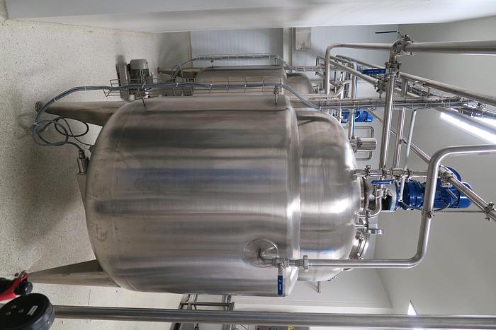 Used LIQUID FILLING LINE