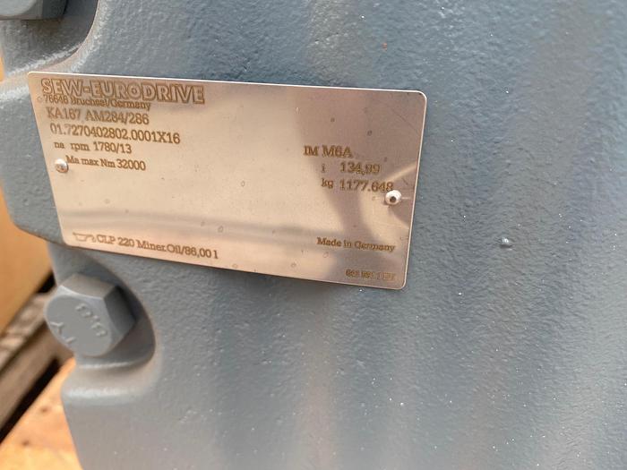 Used Sew Eurodrive KA 167  AM284/286 Right Angle Gear Reducer