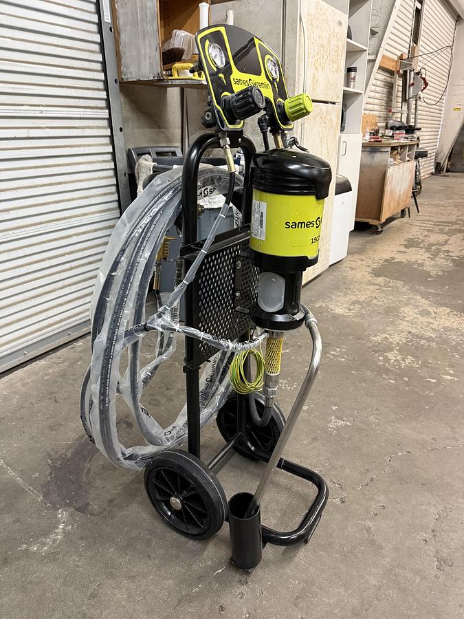 Used Sames & Kremlin Paint Pump & Sprayer (LIKE NEW)