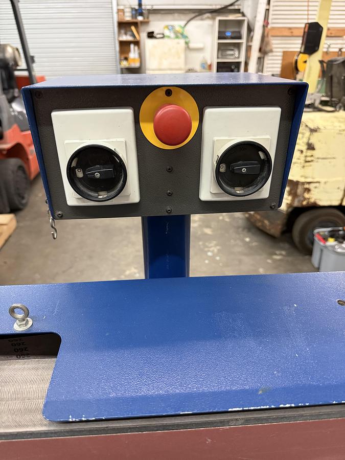 Refurbished Felder Oscillating Edge Sander Model # FS900K