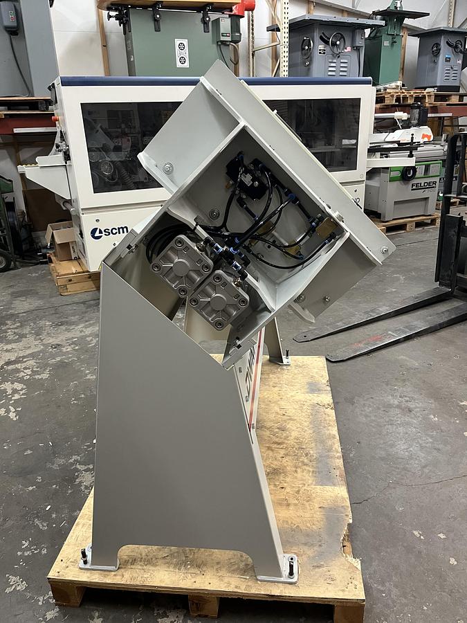 Used Doucet Drawer Clamp Model #DWM36