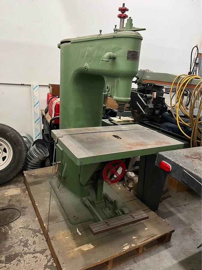Used Onsrud W240D Pin Router – 7.5 HP – 230V 3 Phase