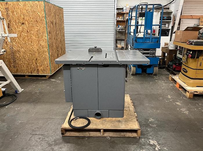 Used Delta / Rockwell 12/14 Tablesaw