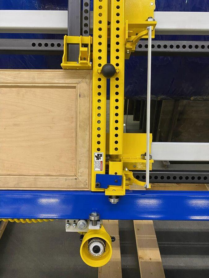#717C-LM – Large Single Miter Door Clamp