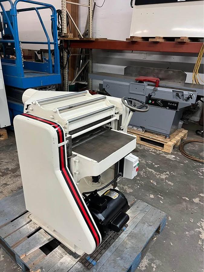 Used JET 18” Industrial Wood Planer – 3 HP – Single Phase