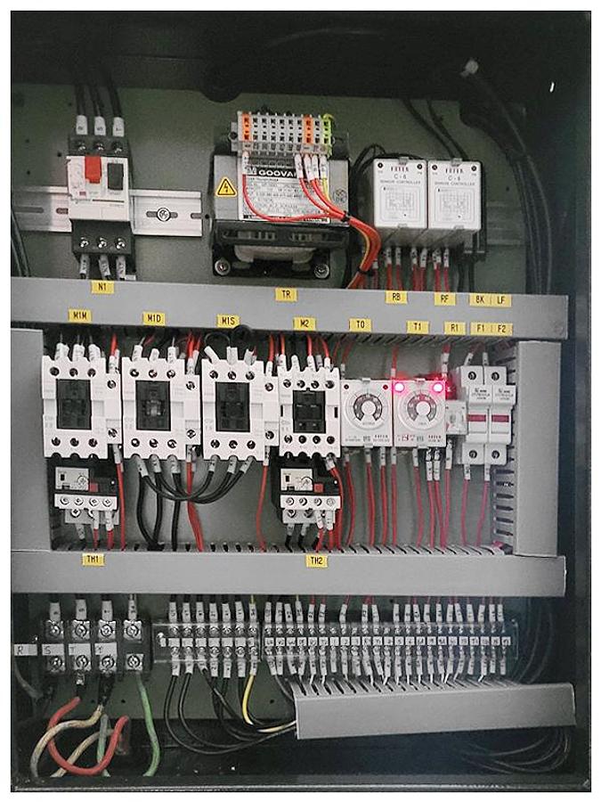 CANTEK R18 BOTTOM CUTTING STRAIGHT LINE RIPSAW