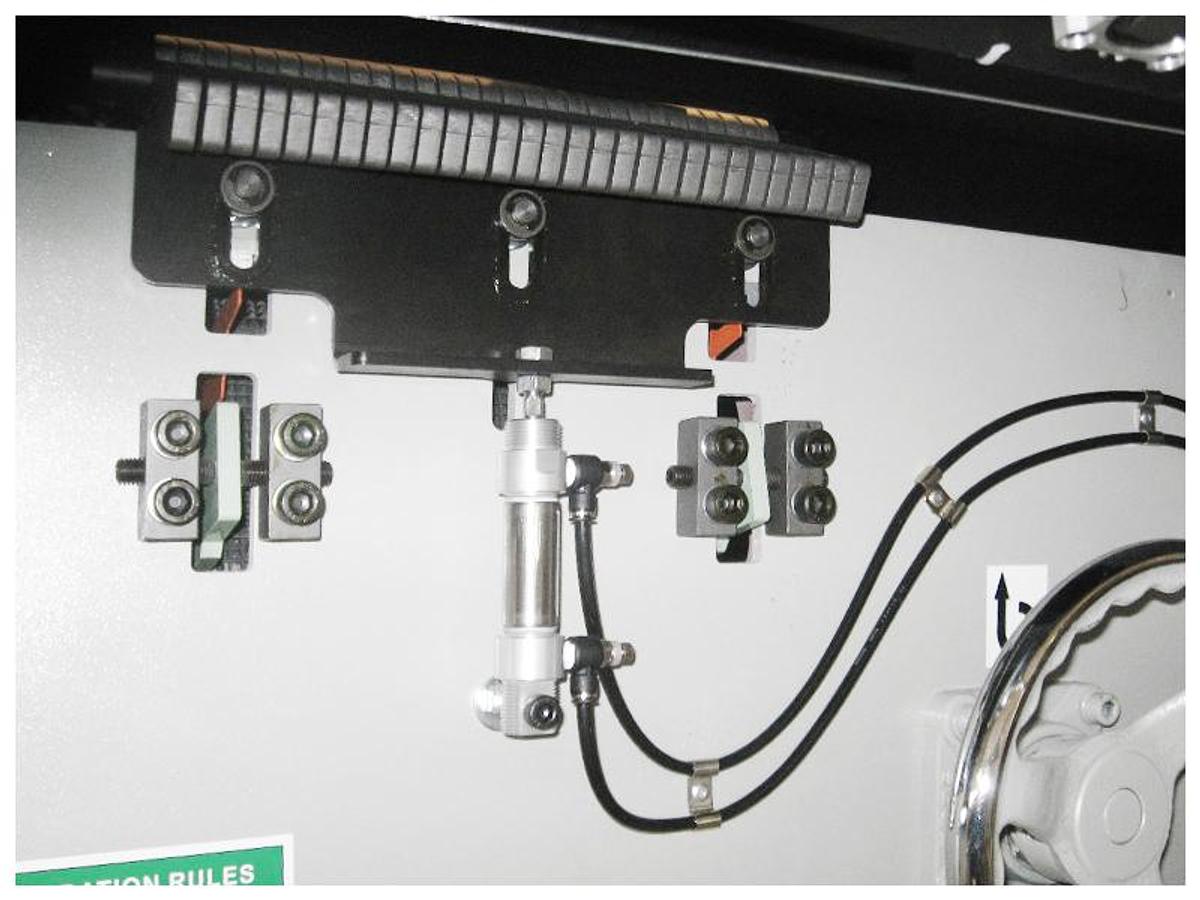 CANTEK R18 BOTTOM CUTTING STRAIGHT LINE RIPSAW