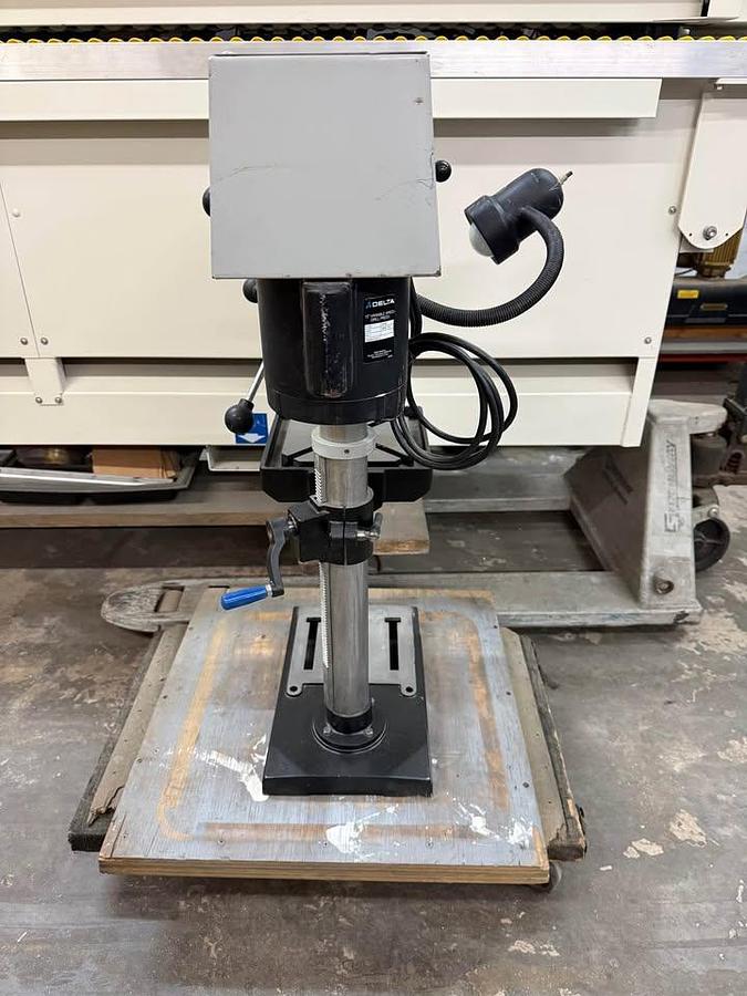 Used Delta ShopMaster DP350 Bench Drill Press – Variable Speed