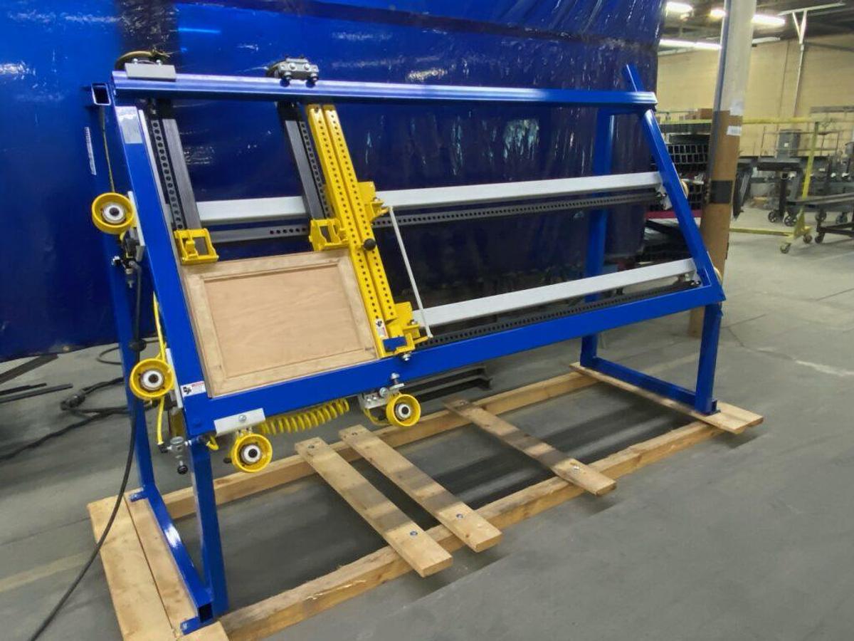 #717C-LM – Large Single Miter Door Clamp