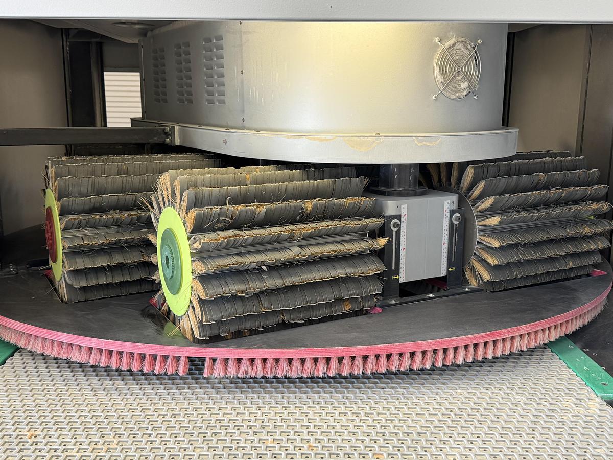 Used USED QUICKWOOD PRO 1100 ELITE SANDER