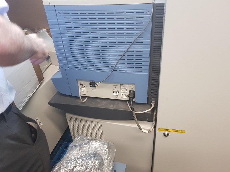 Used Thermo Scientific LTQ ORBITRAP XL Hybrid Ion Trap-Orbitrap Mass Spectrometer with Acella PDA Detector