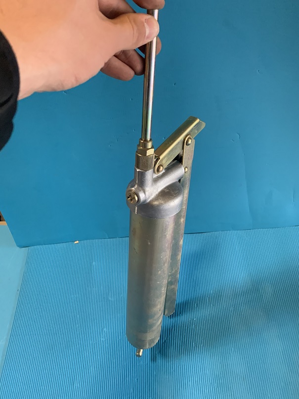 Used Yamada Yuki Grease Gun KH-350