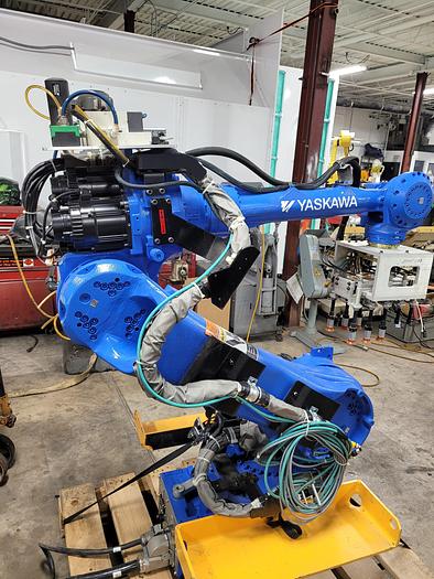 Yaskawa Motoman MH50 II Industrial Robot with DX200 Controller - Unused Unit