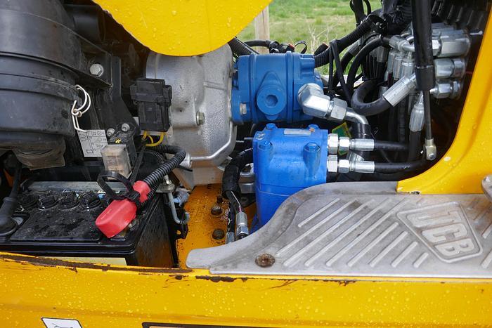 Used 2018 JCB 8008CTS