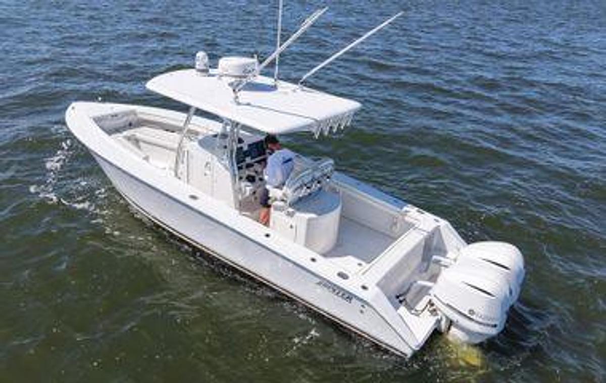 Used 2014 Jupiter 30 FS | 30ft