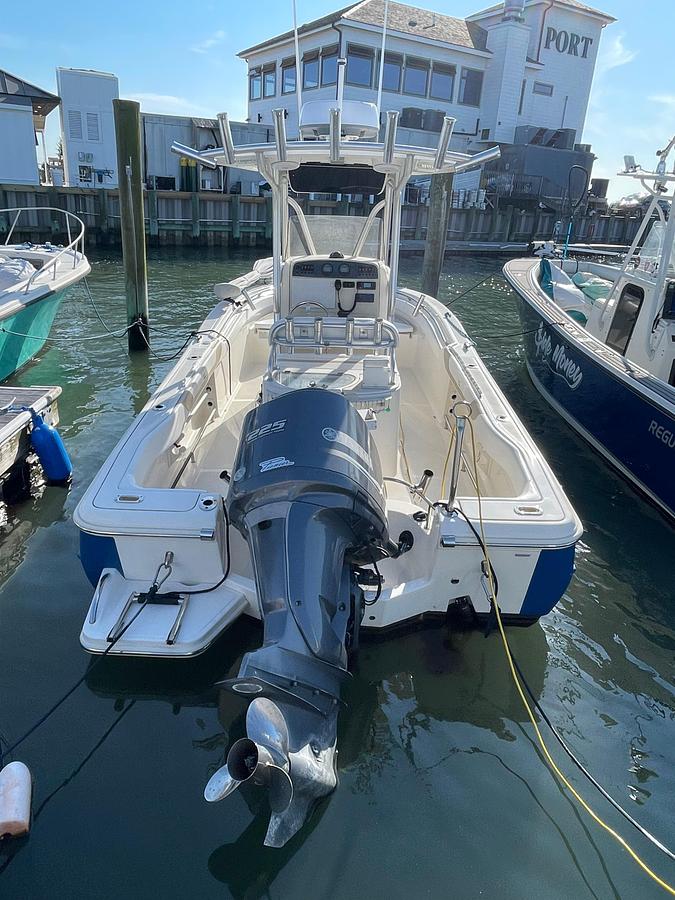 Used 2013 Pioneer 222 Sportfish | 22ft