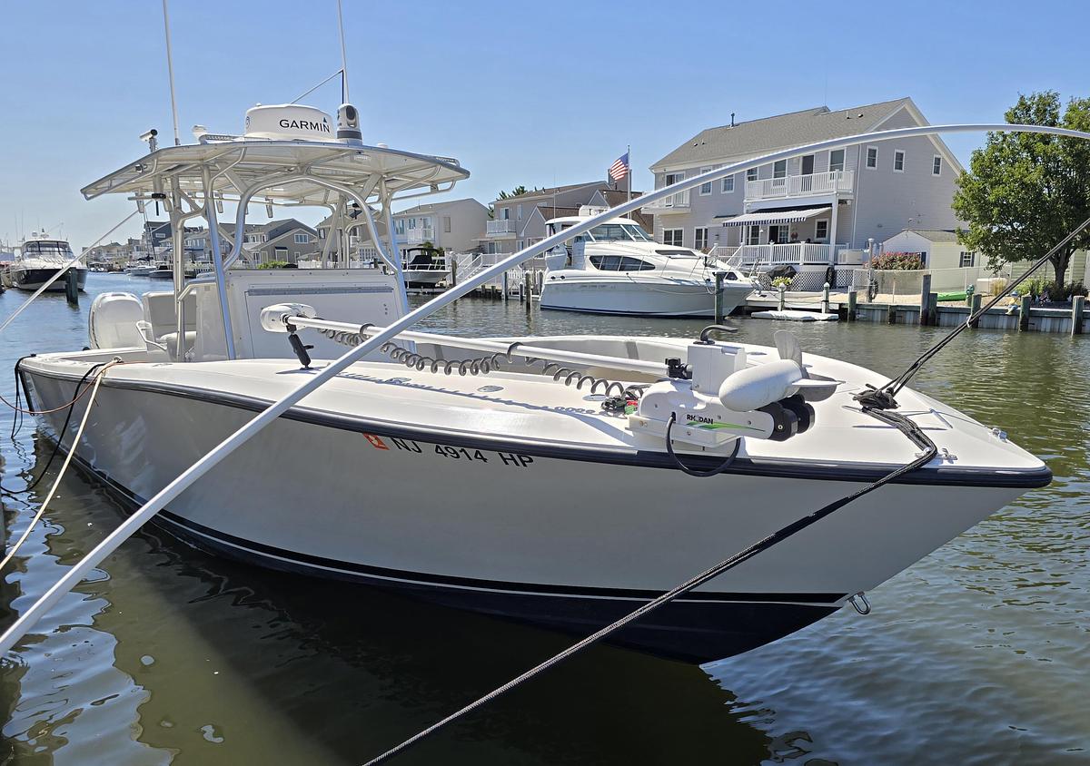 Used 2004 SeaVee 340B | 34ft