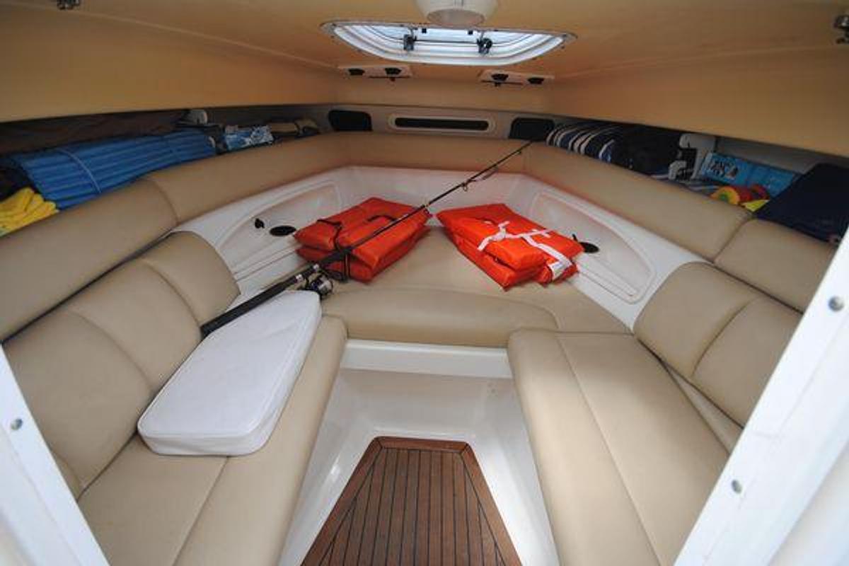Used 2006 32' Boston Whaler 320 Outrage Cuddy Cabin | 32ft