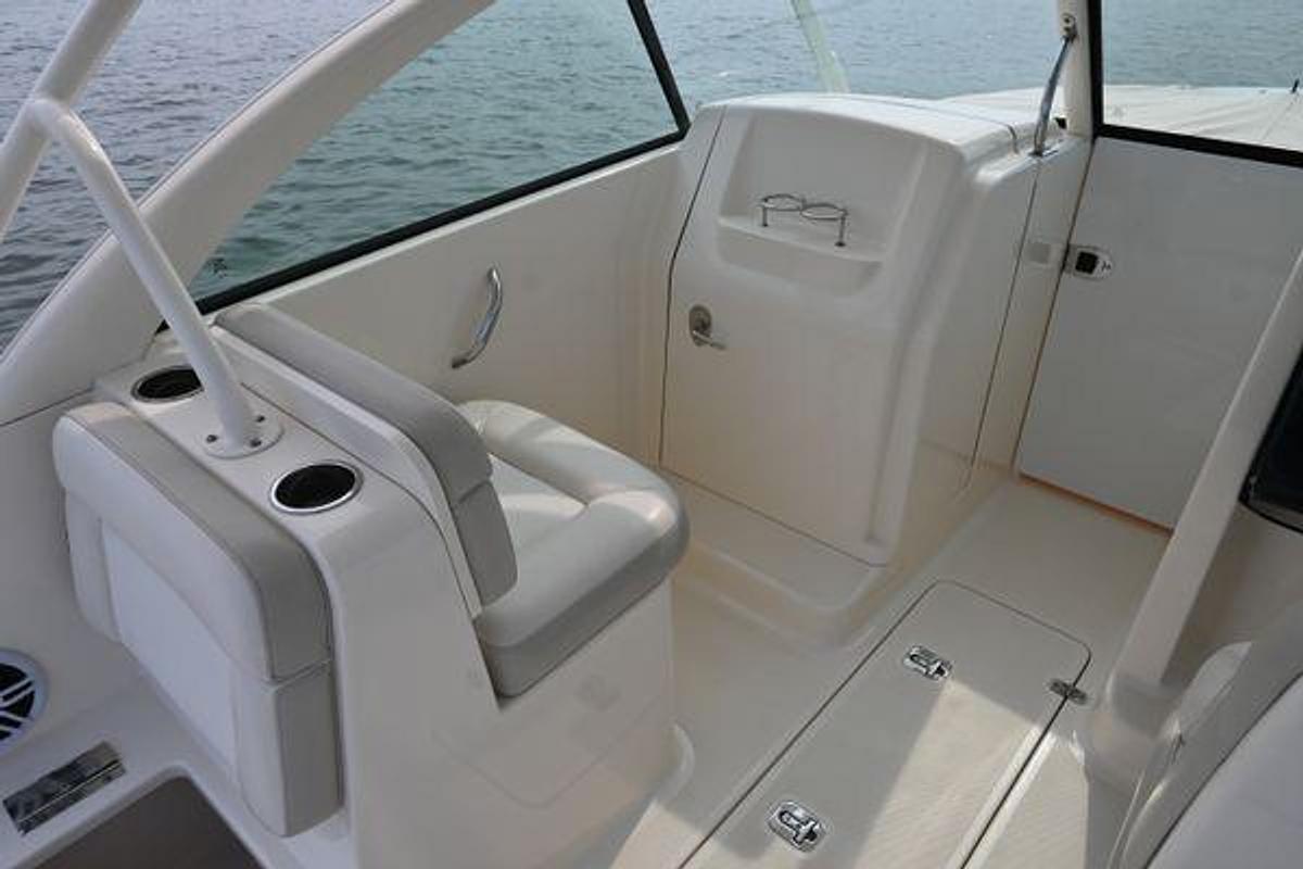 Used 2014 25' Pursuit DC 265 Dual Console | 25ft