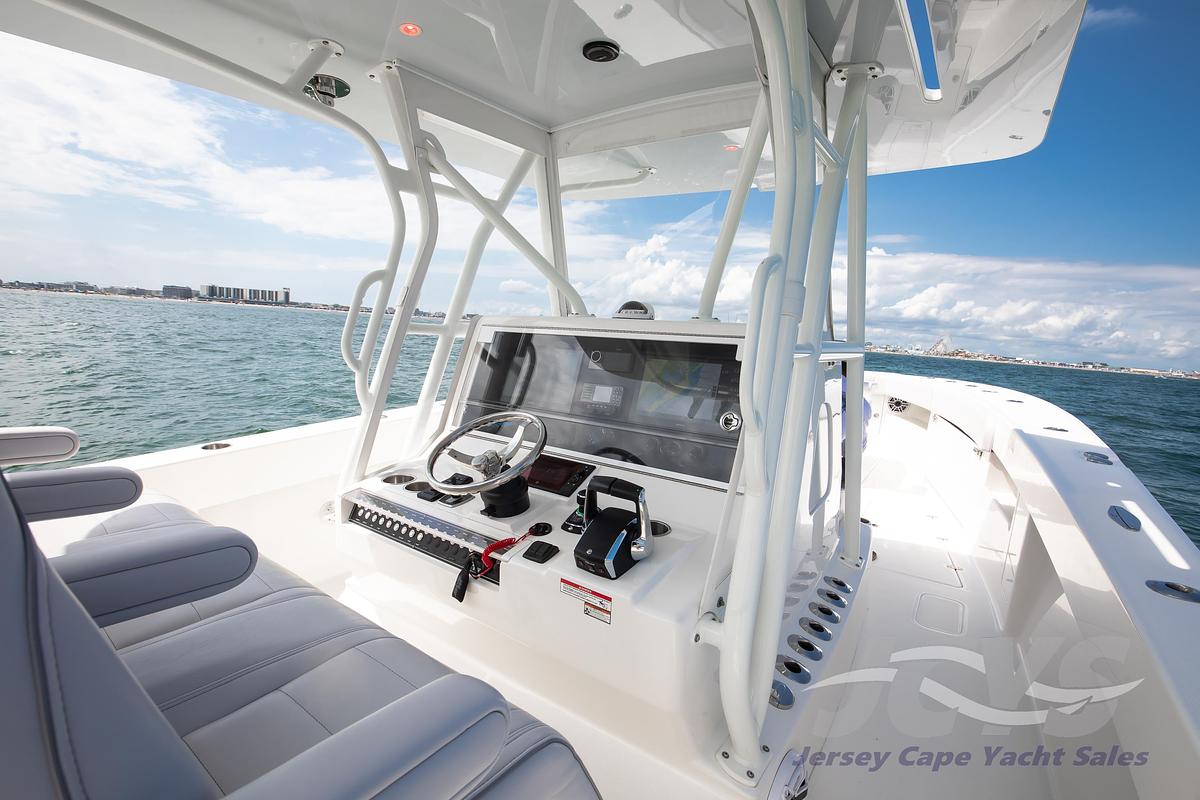 Used 2024 SeaVee Open Fisherman 390Z | 39ft