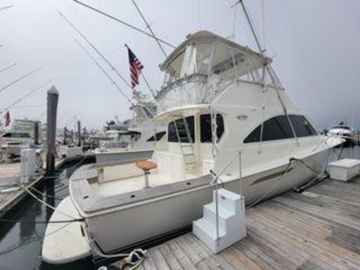 Used 2001 Ocean Yachts Super Sport - 56ft