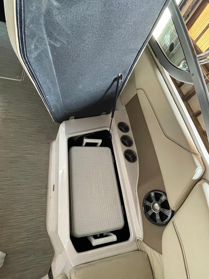 Used 2019 Regal 22 FasDeck | 22ft