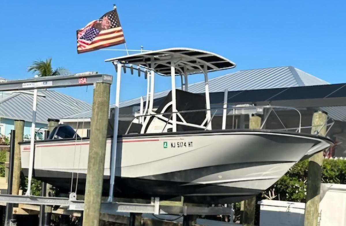 Used 2023 Boston Whaler 210 Montauk | 21ft