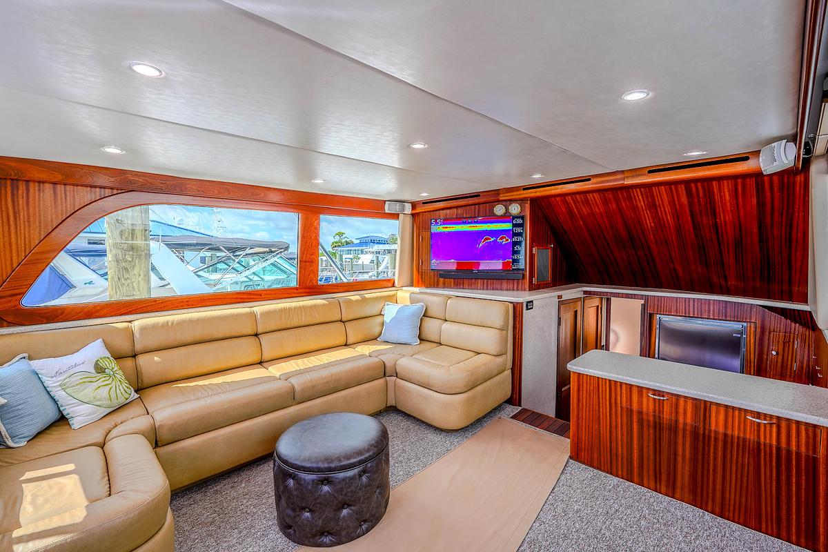 Used 1982 Hatteras 46 Convertible | 46ft