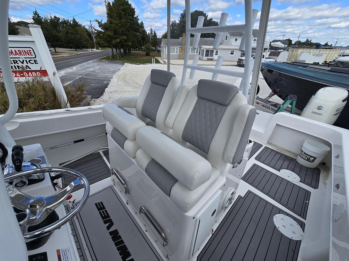 Used 2021 Twin Vee 310 CC | 31ft