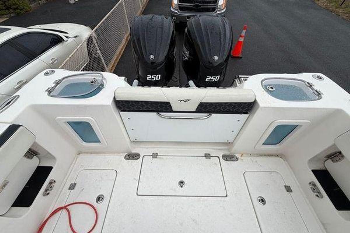 Used 2023 Tidewater 282 CC Adventure Bluewater | 28ft