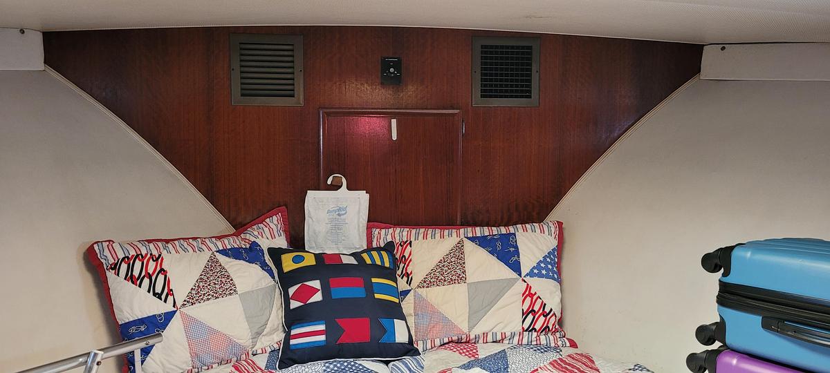 Used 1976 Hatteras 38 DC | 38ft