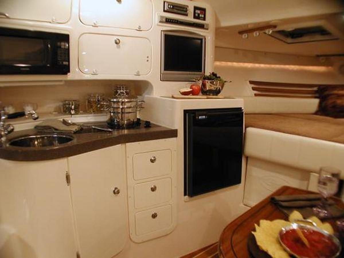 Used 2006 33' Grady-White Express 330 | 33ft